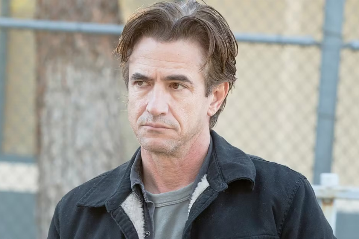 Dermot Mulroney viaja a la luna