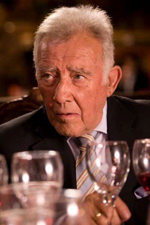 Adi�s al actor Fernando Guill�n
