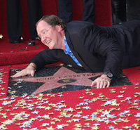John Lasseter recibi� su estrella en el Paseo de la Fama