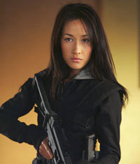 La sacerdotisa Maggie Q